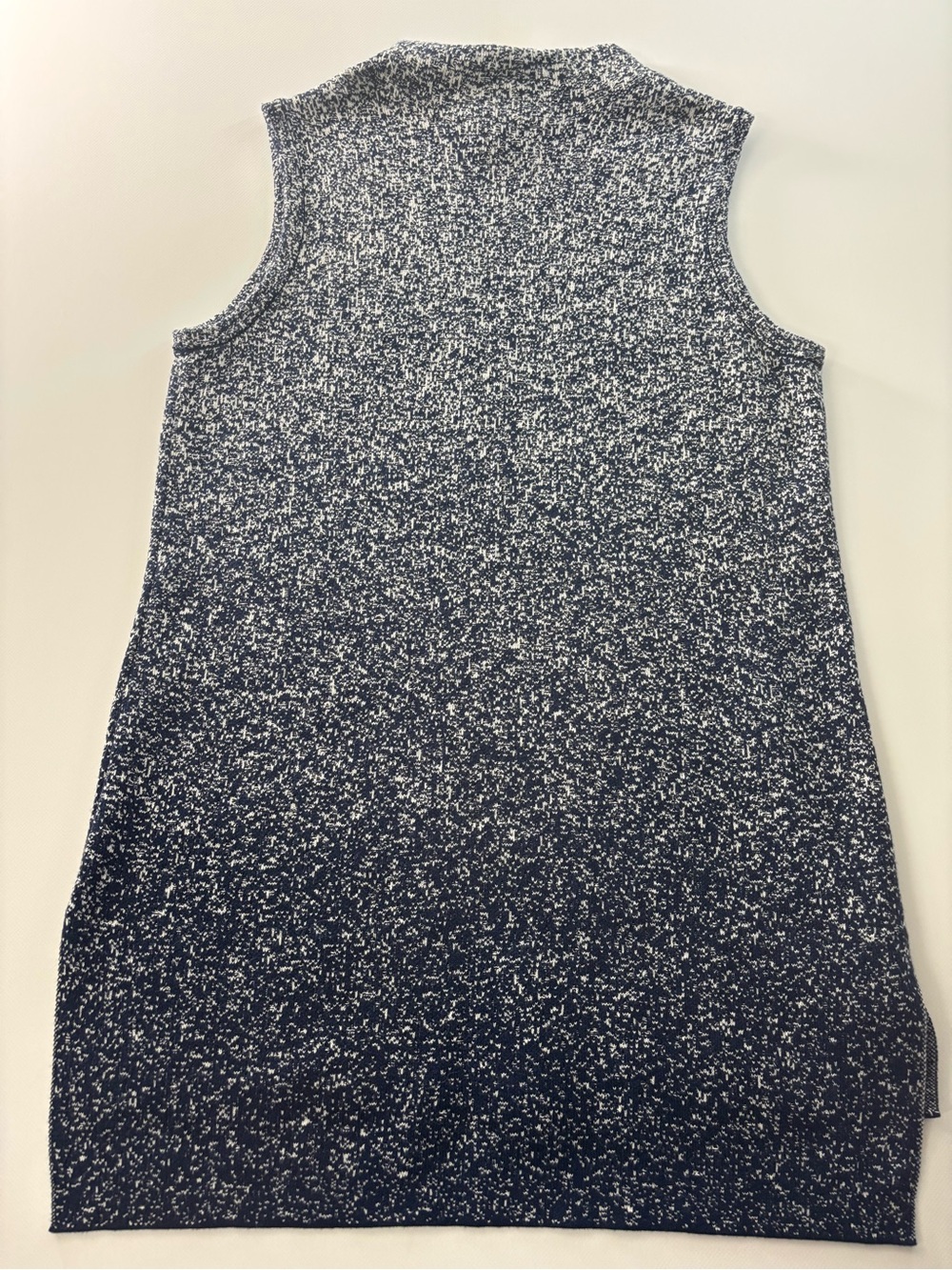 Chicos‎ Sleevless Tunic Sweater Size 1 Medium Blue/White Cotton/Cashmere NWOT - Picture 2 of 6